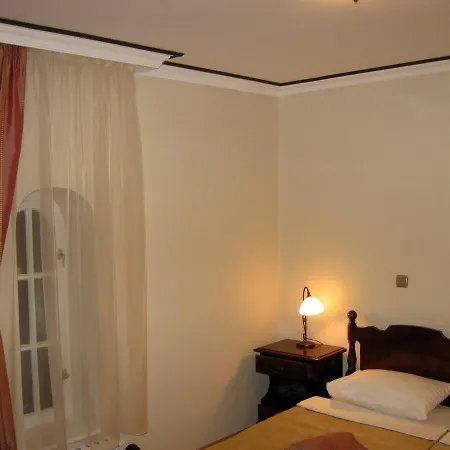 Bed & Breakfast Dvorac Fantast *