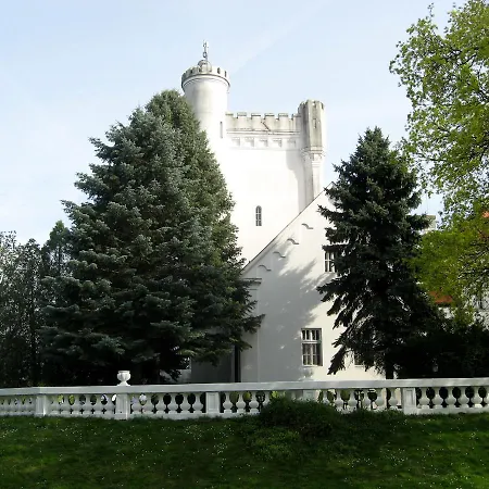 Bed & Breakfast Dvorac Fantast *