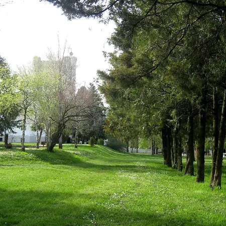 Bed & Breakfast Dvorac Fantast *