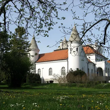 Frühstückspension Dvorac Fantast *