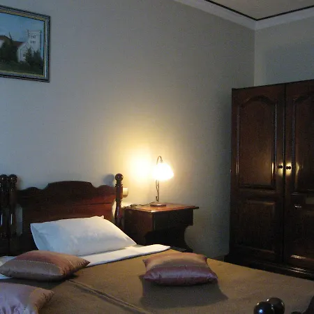 Bed & Breakfast Dvorac Fantast *