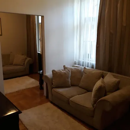 Dvorac Fantast * Bečej