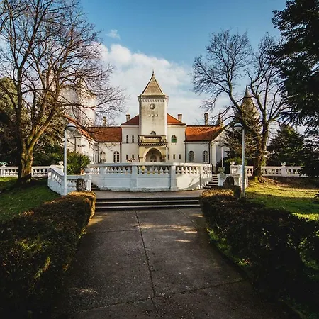 Dvorac Fantast Frühstückspension *